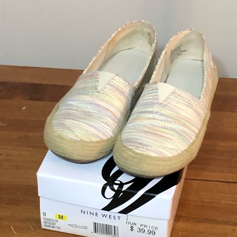Nine West Multicolor Espadrille Flats women’s size 9